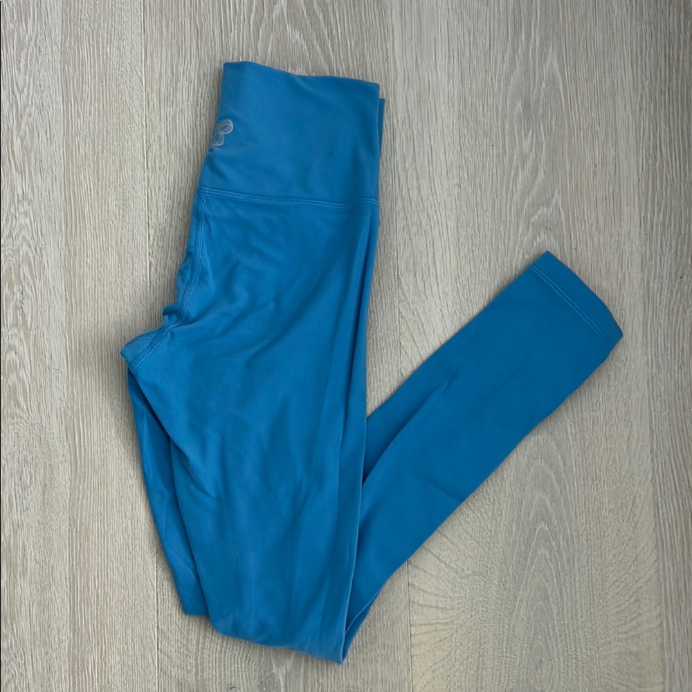 Aritzia TnAction Cheeky Hi-Rise Blue Leggings